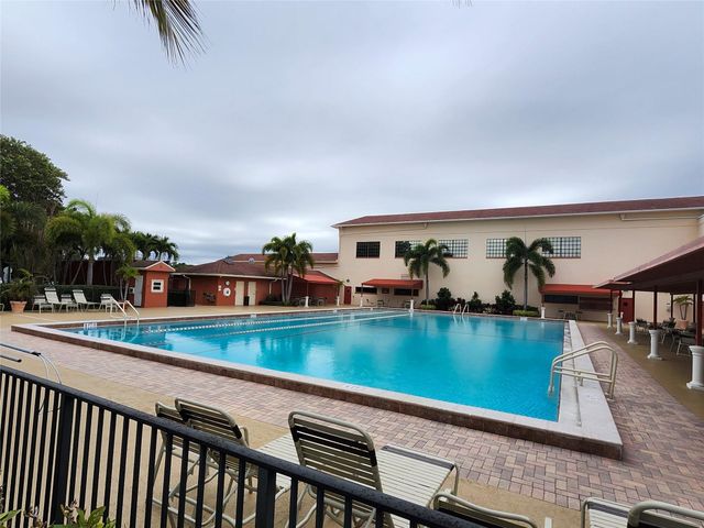 74 Preston, Boca Raton, FL 33434