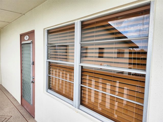 74 Preston, Boca Raton, FL 33434