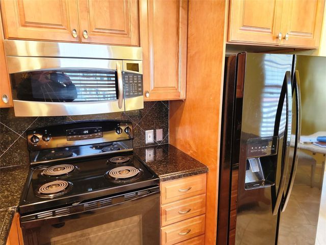 74 Preston, Boca Raton, FL 33434