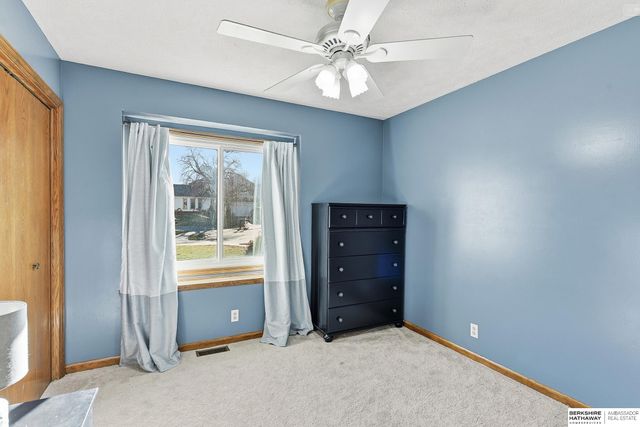 2504 Century Road, Bellevue, NE 68123