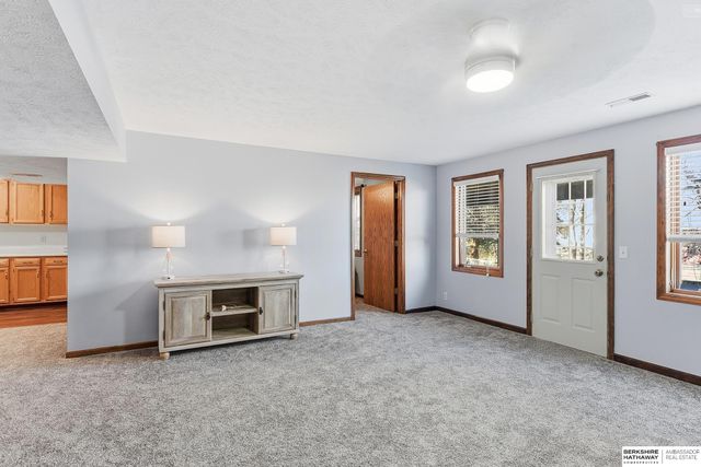 2504 Century Road, Bellevue, NE 68123