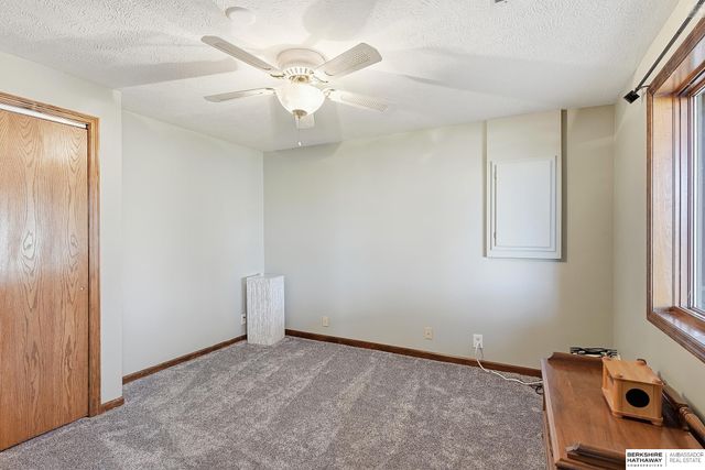 2504 Century Road, Bellevue, NE 68123