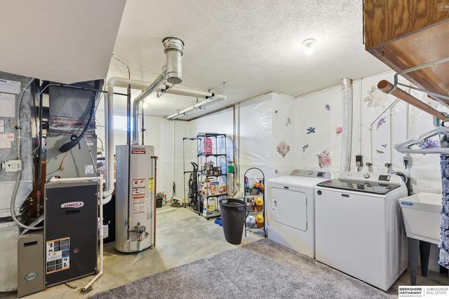 2504 Century Road, Bellevue, NE 68123