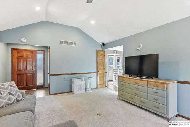 2504 Century Road, Bellevue, NE 68123