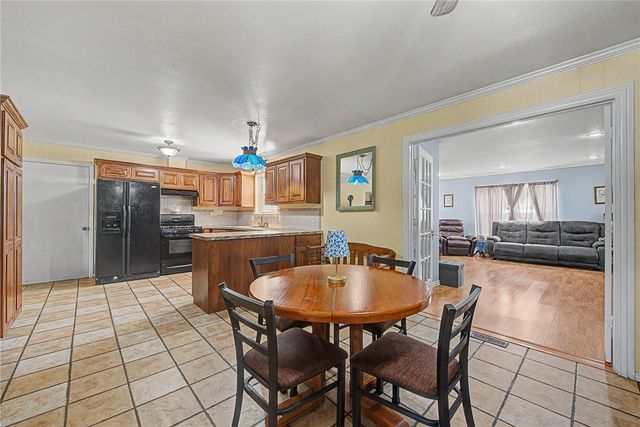 1104 Pine Street, Rogers, AR 72756