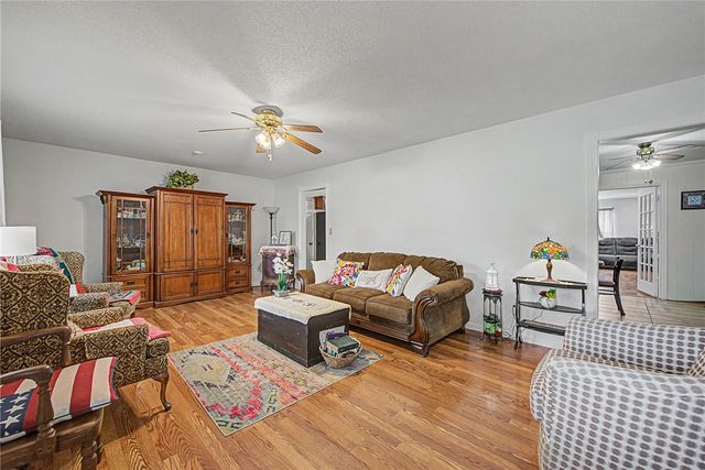 1104 Pine Street, Rogers, AR 72756
