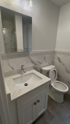 145 Pearl St 03, Boston, MA 02110