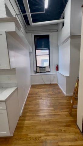 145 Pearl St 03, Boston, MA 02110