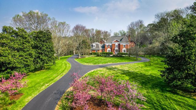 1025 Cedar Springs Road, Athens, TN 37303