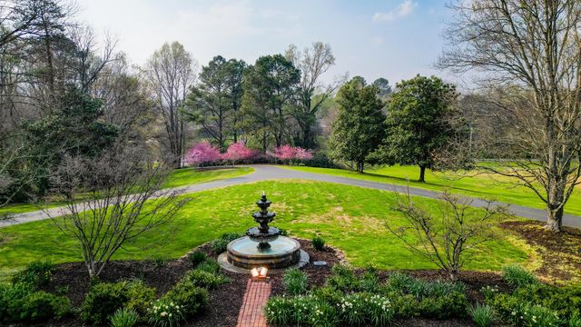 1025 Cedar Springs Road, Athens, TN 37303