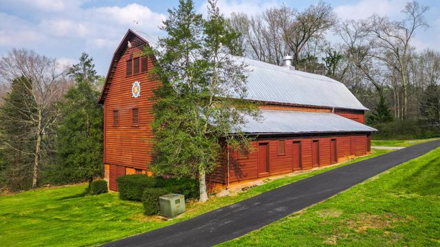 1025 Cedar Springs Road, Athens, TN 37303