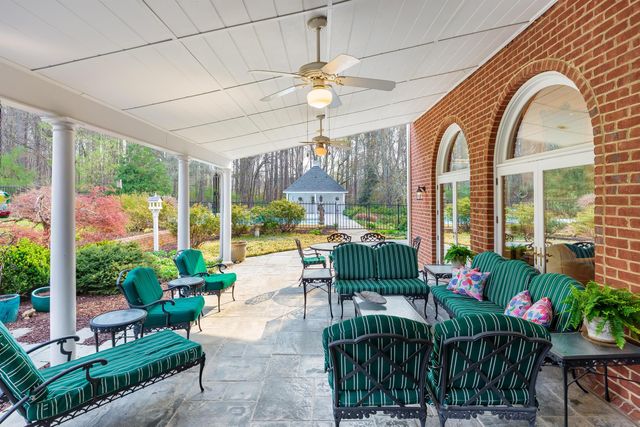 1025 Cedar Springs Road, Athens, TN 37303