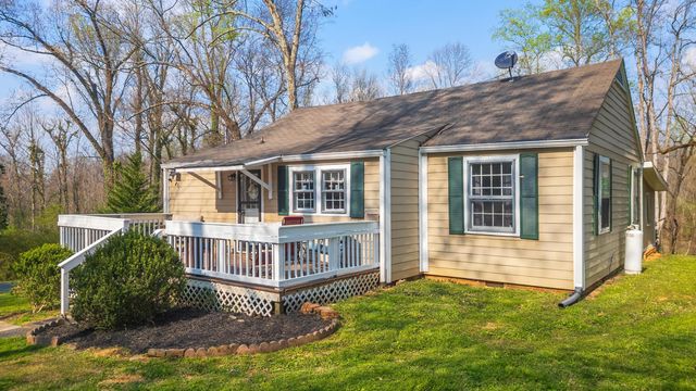 1025 Cedar Springs Road, Athens, TN 37303