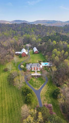 1025 Cedar Springs Road, Athens, TN 37303