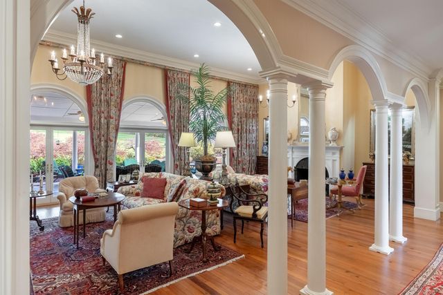 1025 Cedar Springs Road, Athens, TN 37303