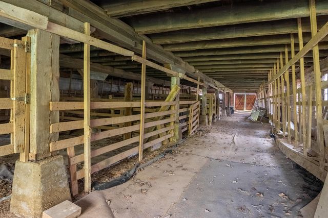 1025 Cedar Springs Road, Athens, TN 37303