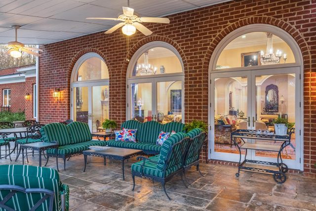 1025 Cedar Springs Road, Athens, TN 37303