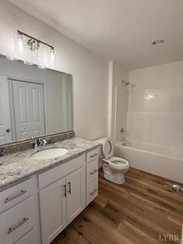 166 Plant Drive, Appomattox, VA 24522