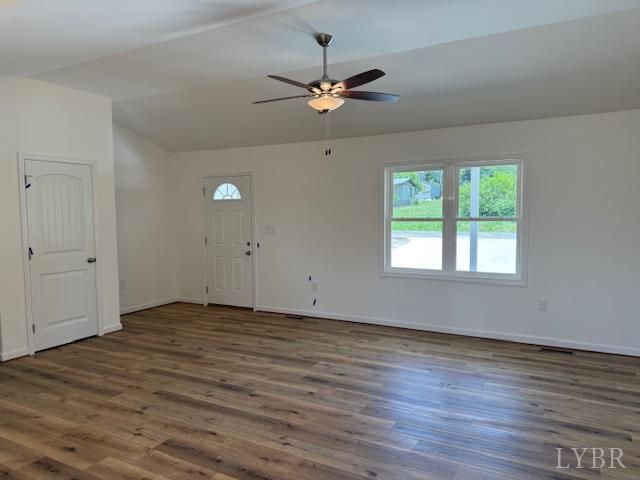 166 Plant Drive, Appomattox, VA 24522