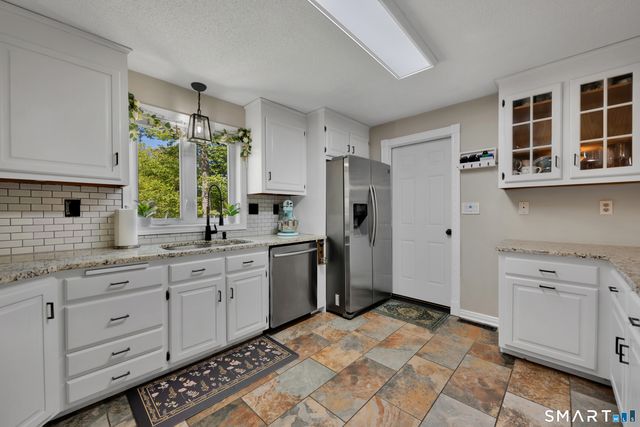 182 Partridge Drive, Southington, CT 06489