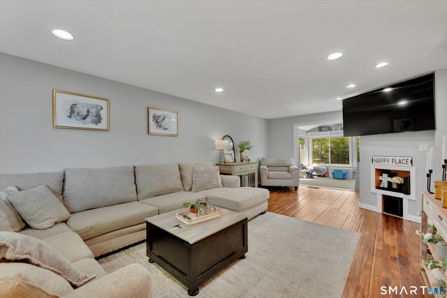 182 Partridge Drive, Southington, CT 06489