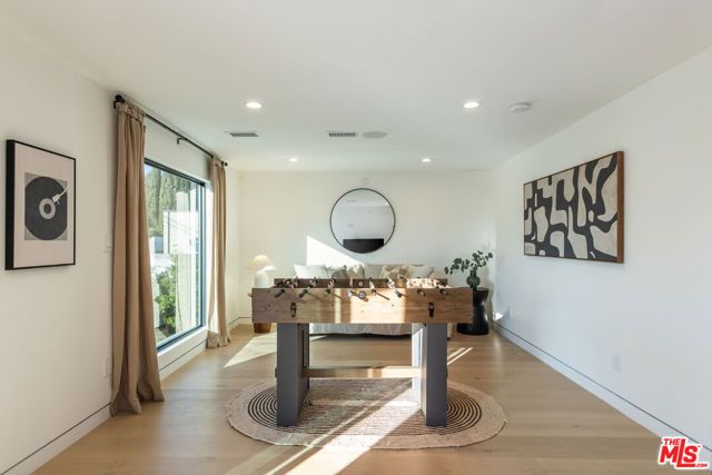 1161 Stearns Drive, Los Angeles, CA 90035