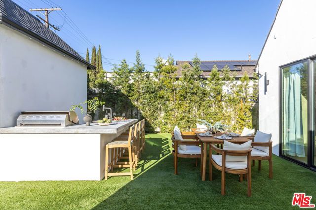 1161 Stearns Drive, Los Angeles, CA 90035