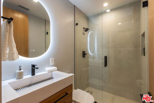 1161 Stearns Drive, Los Angeles, CA 90035