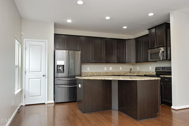 2072 Jersey City Place, Apex, NC 27523