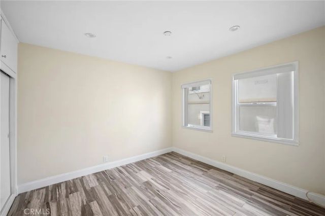 2930 Fairmount Avenue B, La Crescenta, CA 91214