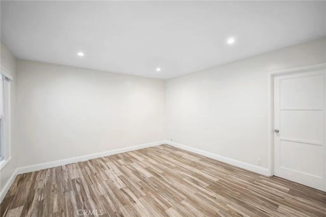 2930 Fairmount Avenue B, La Crescenta, CA 91214