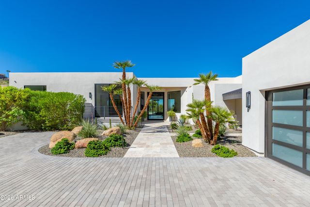 5724 N ECHO CANYON Drive, Phoenix, AZ 85018