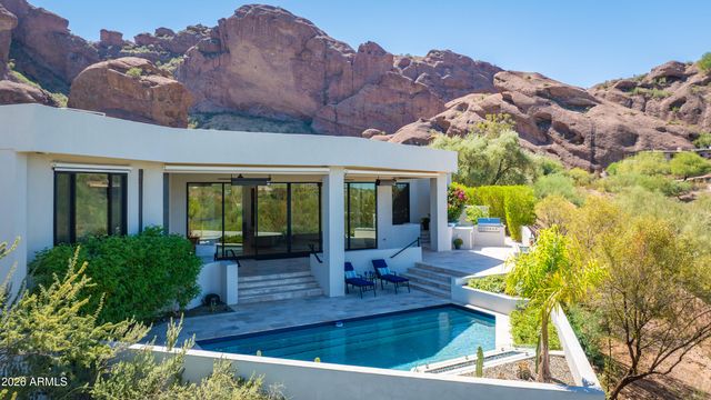 5724 N ECHO CANYON Drive, Phoenix, AZ 85018