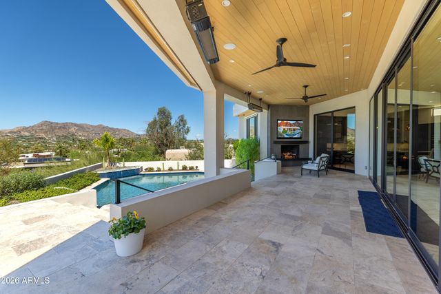 5724 N ECHO CANYON Drive, Phoenix, AZ 85018