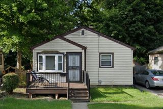 309 W Ruth Avenue, Flint, MI 48505