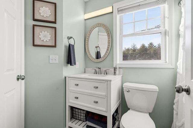 2 Jenna Ln 2, Pembroke, MA 02359