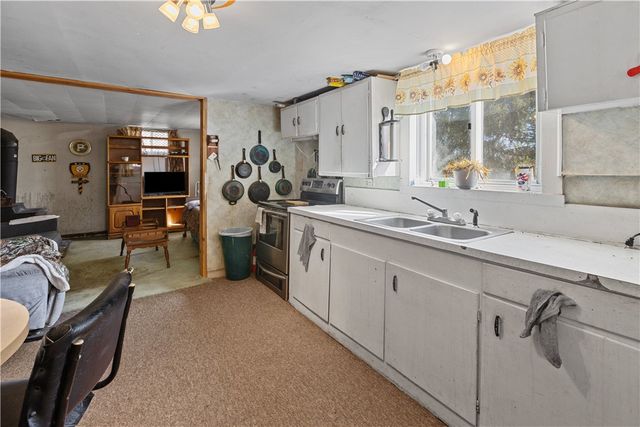 407 and 411 Mowry Rd, Potter Twp, PA 15061