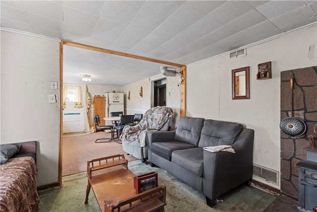 407 and 411 Mowry Rd, Potter Twp, PA 15061