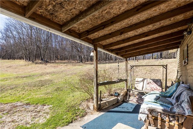 407 and 411 Mowry Rd, Potter Twp, PA 15061
