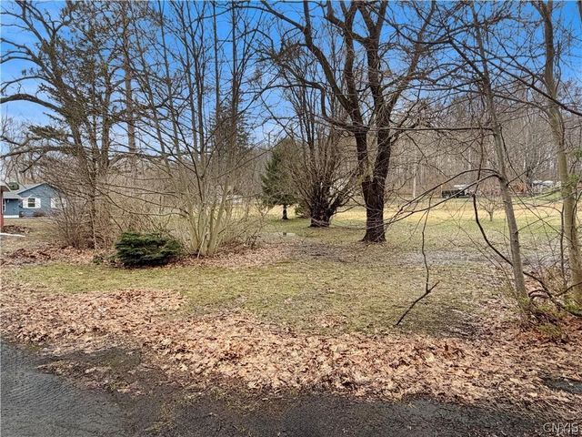 3247 County Route 57, Volney, NY 13126