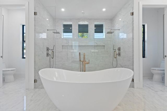1211 Gulfstream Way, Singer Island, FL 33404