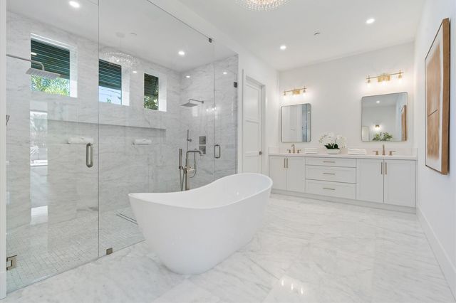 1211 Gulfstream Way, Singer Island, FL 33404