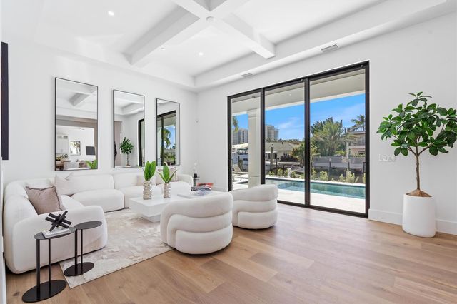 1211 Gulfstream Way, Singer Island, FL 33404