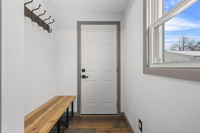 1751 S ONEIDA STREET, Green Bay, WI 54304