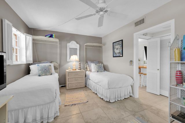 475 Tequesta Drive 16, Tequesta, FL 33469