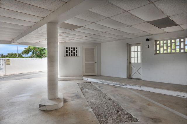 475 Tequesta Drive 16, Tequesta, FL 33469