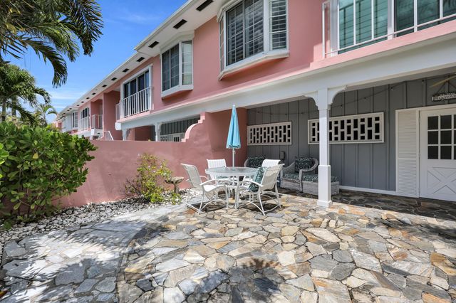 475 Tequesta Drive 16, Tequesta, FL 33469