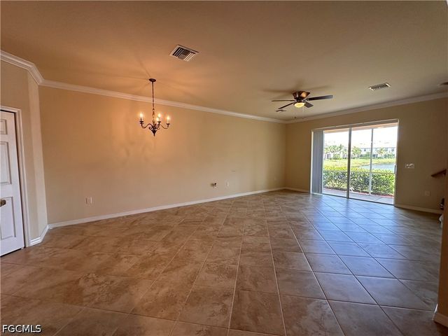 8888 Via Isola CT, Fort Myers, FL 33966
