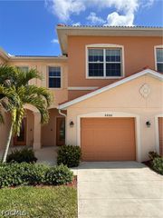 8888 Via Isola CT, Fort Myers, FL 33966