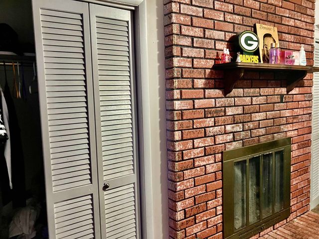 1927 S Chautauqua Ave, Wichita, KS 67211